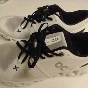 On Cloud X (Cloudtec) Women's Running Shoes Size 8